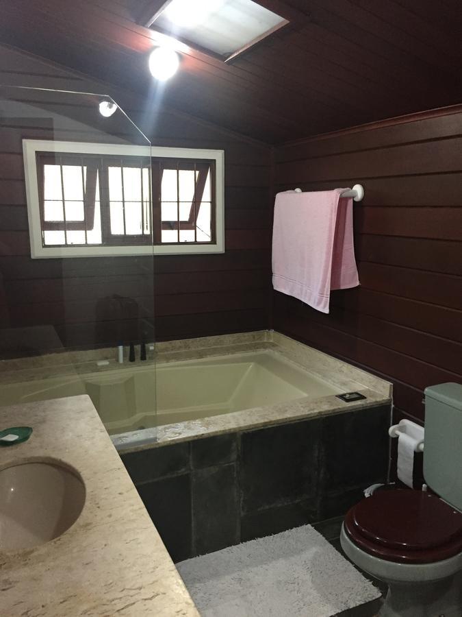Linda Chacara Com Piscina Villa Atibaia Luaran gambar
