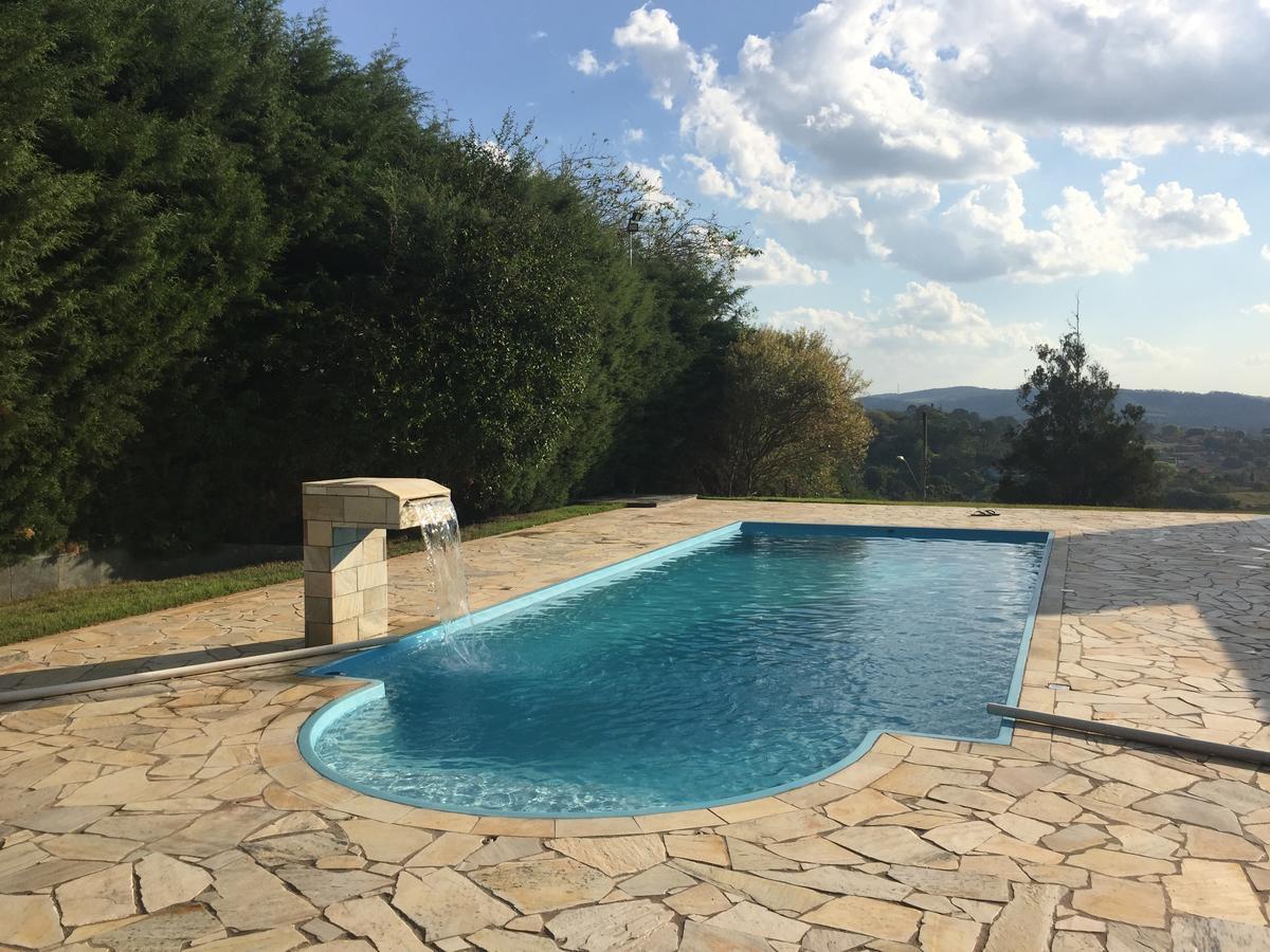 Linda Chacara Com Piscina Villa Atibaia Luaran gambar